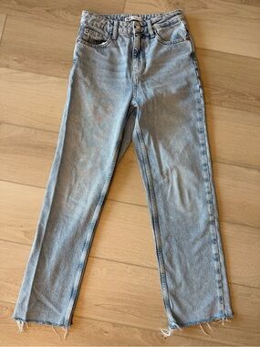 ZARA Light Wash Straight Leg Jeans